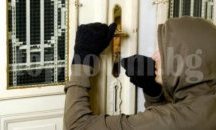 Крадци си отключиха и „напазаруваха“ от жилище в Русе