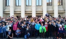 Стотици именици се снимаха с кмета Димитър Николов