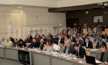 Искат декларация срещу бежански центрове в Стара Загора