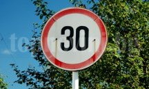 Ограничават скоростта до 30 км/ч. в две зони на Бургас