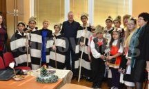 Подаръци и за деца в неравностойно положение във Ветово