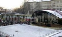 Безплатна ледена пързалка за децата на Хасково