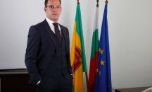 Кметът на Добрич Йордан Йорданов пожелава весели и уютни празници