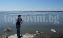 Забраниха любителския риболов в бургаските езера