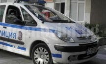 Кола потегли сама пред болница в Благоевград