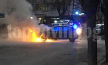 Автомобил горя в Русе