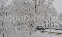 Експертите от „Пътна полиция“ при ГДНП припомнят правилата за безопасно поведение при усложнена зимна обстановка