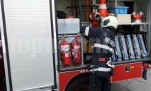 Пожар унищожи бунгало, спасена е съседна сграда в Котел
