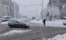 Изчистиха магистрала „Марица” до черно, обстановката усложнена в Хасковско