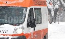 Родилка от преславското с. Троица е транспортирана до болницата в Шумен