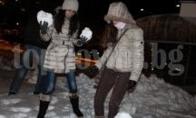 20 души ваеха снежни фигури в Димитровград