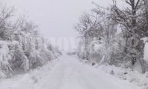 Заради снегонавявания отново затвориха пътя Разград – Търговище