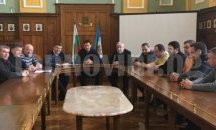 Удължиха ваканцията в Пловдив, Общината помага за почистването на училищните дворове