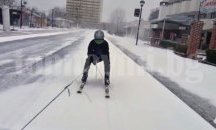 Слънчев бряг се превърна в зимен курорт – карат ски между хотелите (видео)