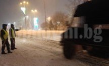 Закъсалите автобуси по пътя Бургас - Трояново са изтеглени