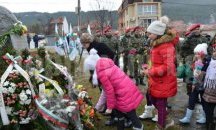 С общоградско поклонение бе чествана 139-та годишнина от Освобождението на Сливен