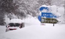 Лавина затрупа хотел в Италия, има изчезнали