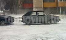 Два автомобила са закъсали през нощта в Бургаско, пътят до Петолъчката е отворен