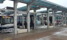 Осем превозвачи, сред които и общинският „Бургасбус“, скочиха срещу новата такса на автогара „Юг“