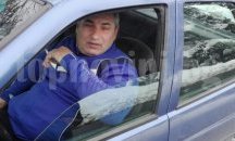 Джудист заклещи ръката си в тоалетната /аудио/