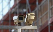 Оборудват спешните центрове с камери