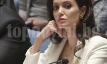 Анджелина Джоли призова за "състрадателна Америка"