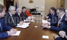Премиерът Огнян Герджиков проведе среща с представители на КРИБ