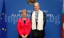 Проф. Даниела Дашева проведе среща с френския посланик