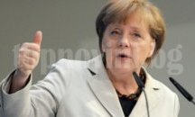 Меркел разговаря с Макрон в Париж за реформите в ЕС