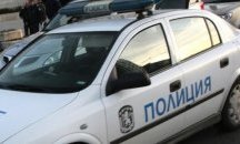 Неправоспособен се блъсна в електрически стълб и избяга