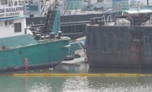 Кораб потъна наполовина в Дунава след пробойна от ледохода