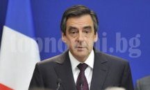 Само една четвърт от французите подкрепят оставането на Фийон в предизборната кампания