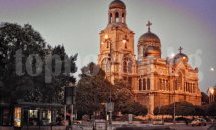 Затварят за автомобили централни площади и улици