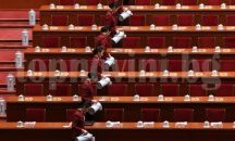 Повече от 100 китайски законодатели са милиардери