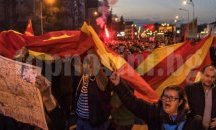 Масови протести срещу албанската платформа в 21 града в Македония