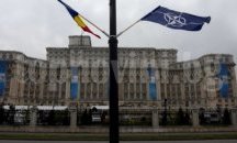 Президентът и парламентът в Румъния в спор за разделението на властите