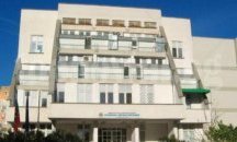 Изследват хората раздавали храна на натровените в Старозагорско