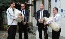 Обзор се побратими със Сопот