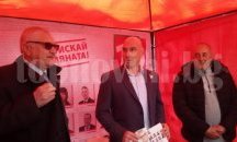 Червената шатра на „БСП за България“ посреща жителите на Бургас в центъра на града