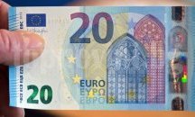 Полша отлага въвеждането на еврото с минимум 10 години