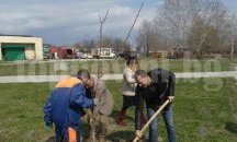 Пловдивски спортисти и кметове залесиха парк "Лаута"
