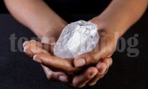 Тийнейджър откри 7,44-каратов диамант в парк в Арканзас