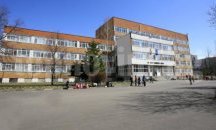 Столичното 81-во училище се вдигна на протест