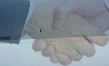 Започнато е досъдебно производство за повредения партиен автобус в Разград