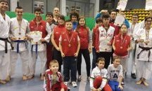 Бургаски каратисти грабнаха 11 златни, 10 сребърни и 5 бронзови медала на първенство в София