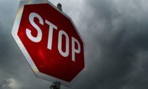 Грешно поставен знак „Стоп” е причина за смъртта на четирима футболисти