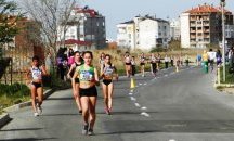 Над 160 бързоходци от цялата страна се надпреварват в Поморие