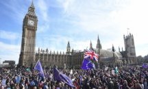 Близо 80 000 души протестираха в Лондон срещу „Брекзит“