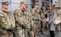 Войници от международния контингент на НАТО пристигнаха в Полша