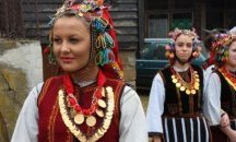 Снимка с истинско лазарско забраждане предлага Етнографската къща в Добрич